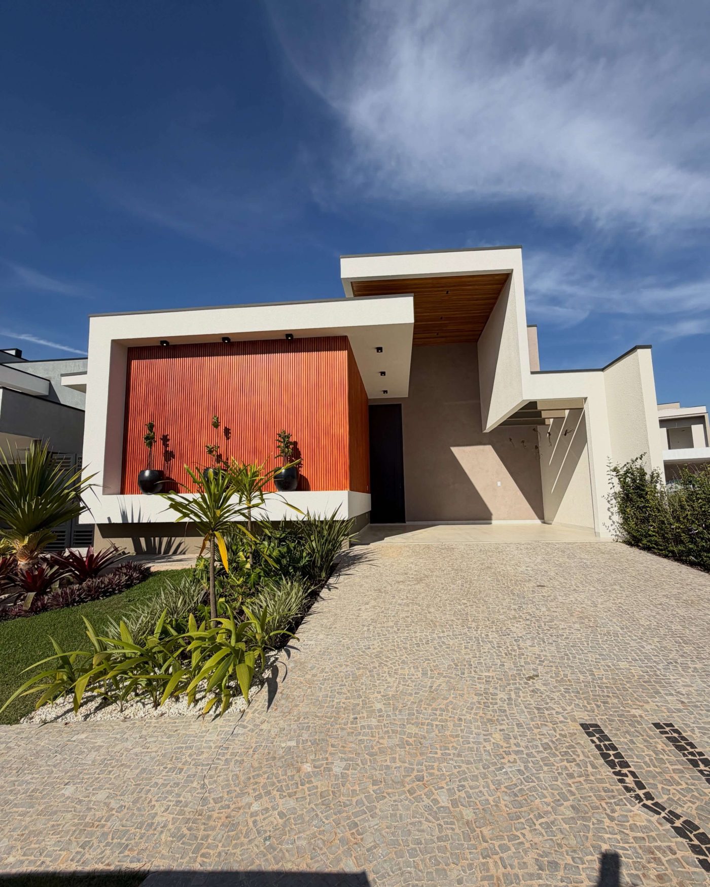 Exclusividade no Condomínio Royal Garden — foto 16