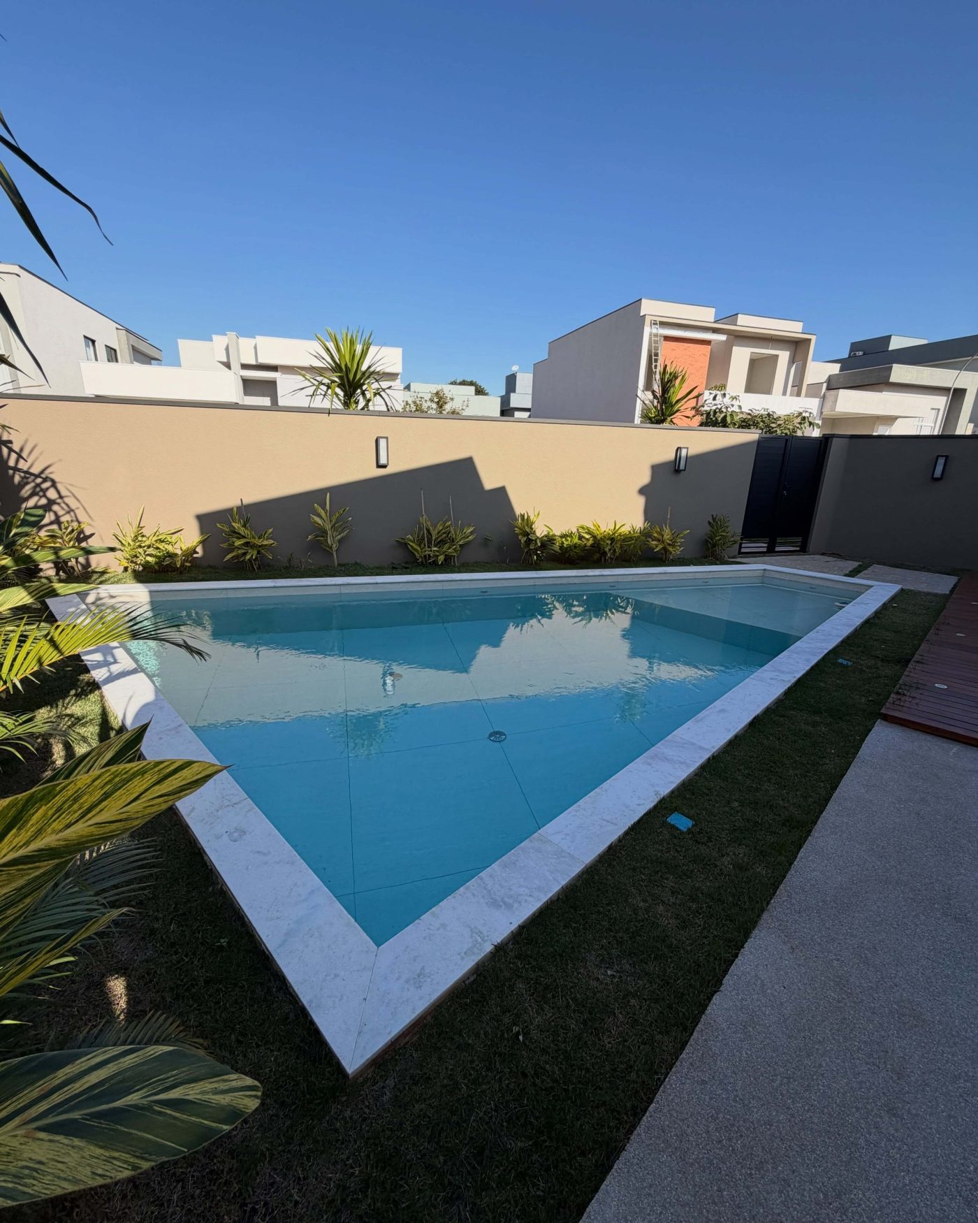 Exclusividade no Condomínio Royal Garden — foto 1